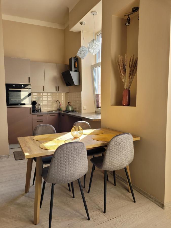 Cozy 2 Room Apartment In The Oldtown Of Клайпеда Екстериор снимка