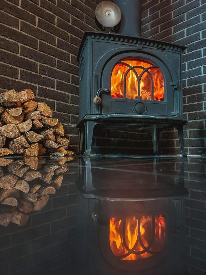 Cozy 2 Room Apartment In The Oldtown Of Клайпеда Екстериор снимка