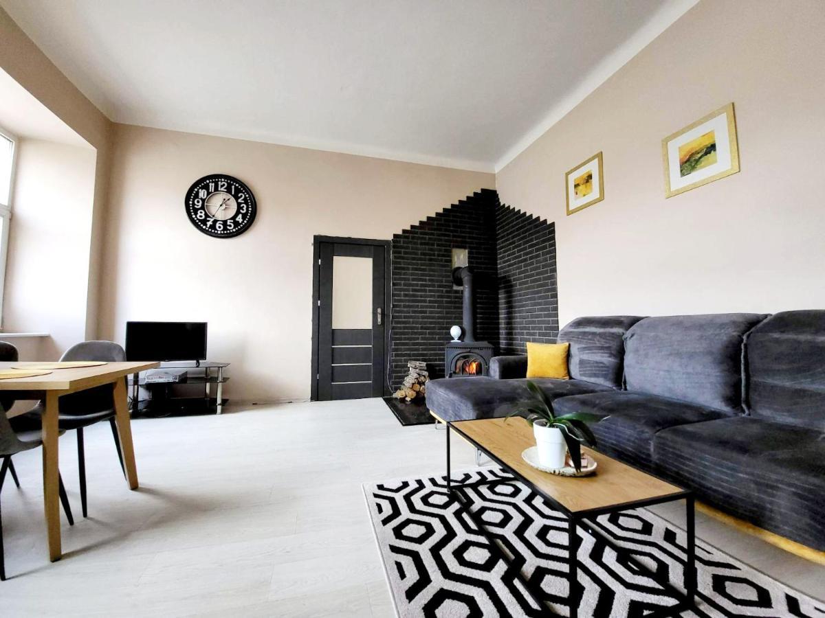 Cozy 2 Room Apartment In The Oldtown Of Клайпеда Екстериор снимка